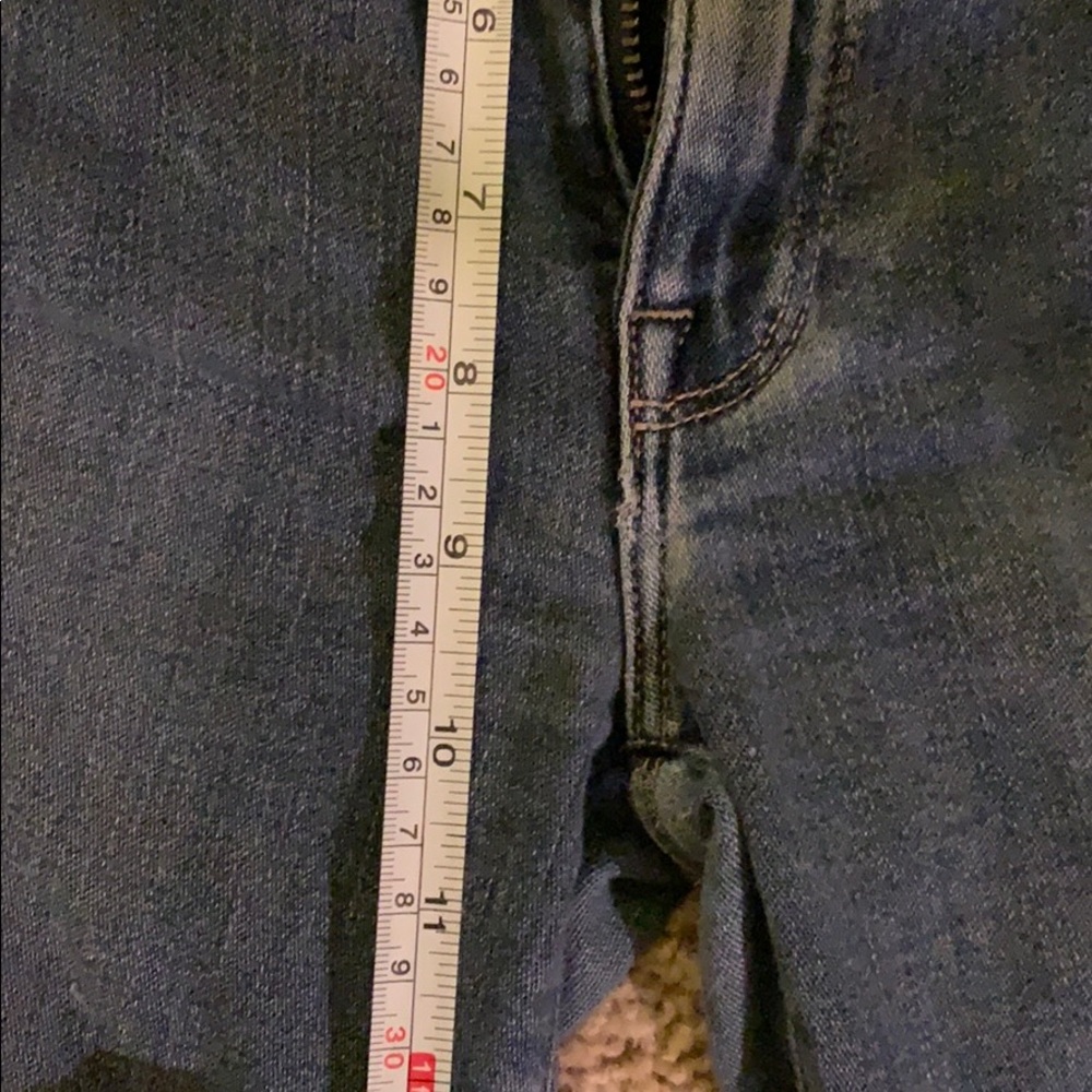 Generic Jeans 💕 - Picture 9 of 12